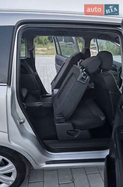 Мінівен Opel Zafira 2011 в 