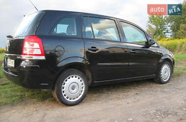 Минивэн Opel Zafira 2009 в Львове