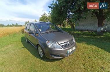 Мінівен Opel Zafira 2010 в Камені-Каширському