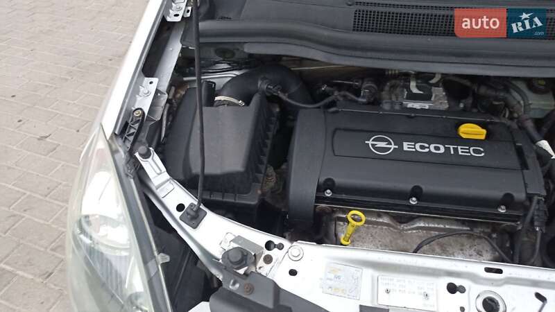 Мінівен Opel Zafira 2007 в Шишаках