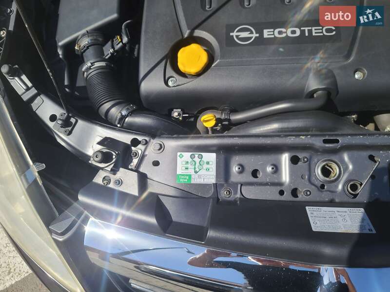 Минивэн Opel Zafira 2010 в Ивано-Франковске