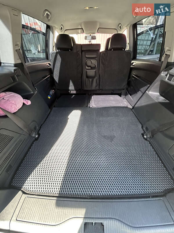 Минивэн Opel Zafira 2011 в Запорожье