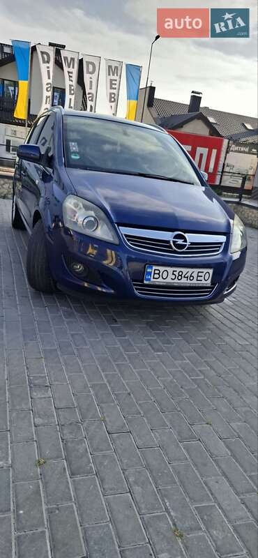 Opel Zafira 2009
