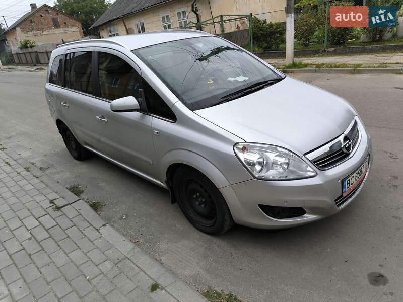 Минивэн Opel Zafira 2008 в Ходорове