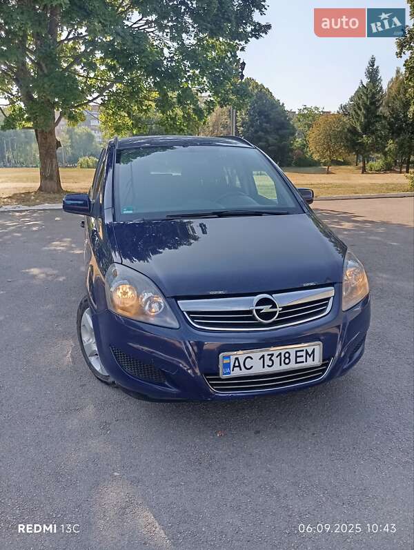 Opel Zafira 2010