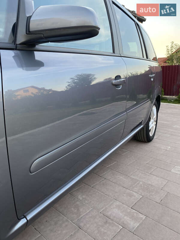 Мінівен Opel Zafira 2007 в Куликові