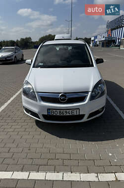 Мінівен Opel Zafira 2006 в Дрогобичі