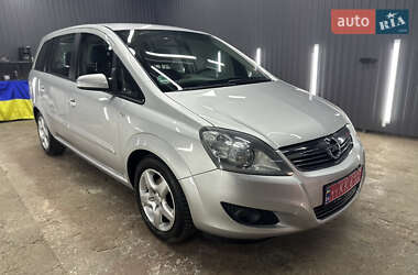 Мінівен Opel Zafira 2008 в Києві