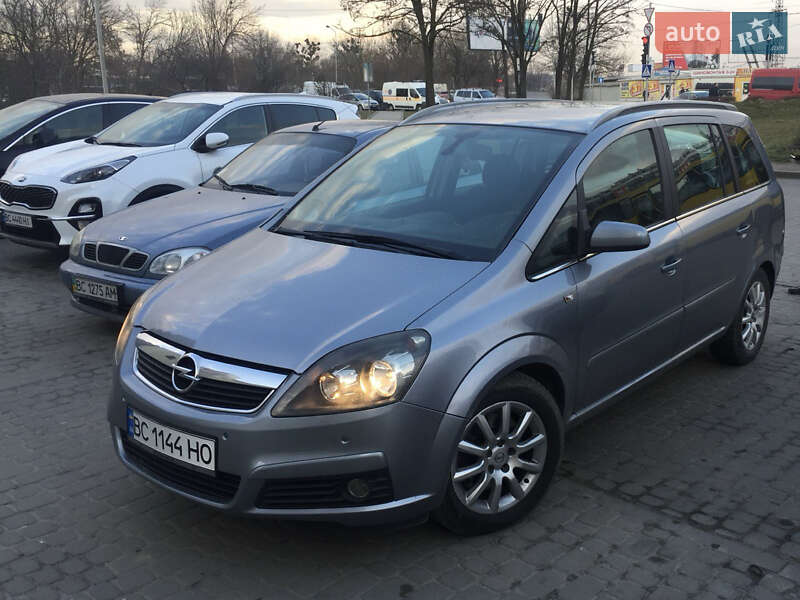 Opel Zafira 2005