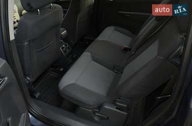Минивэн Opel Zafira 2008 в 