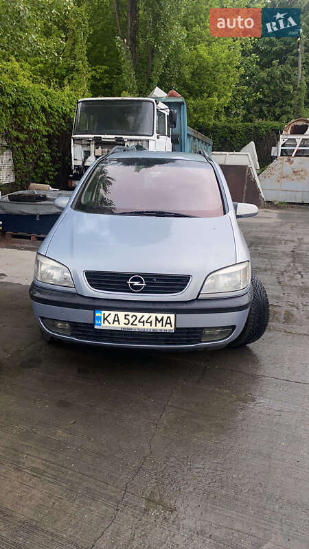 Opel Zafira 1999