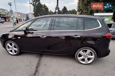 Минивэн Opel Zafira 2011 в 