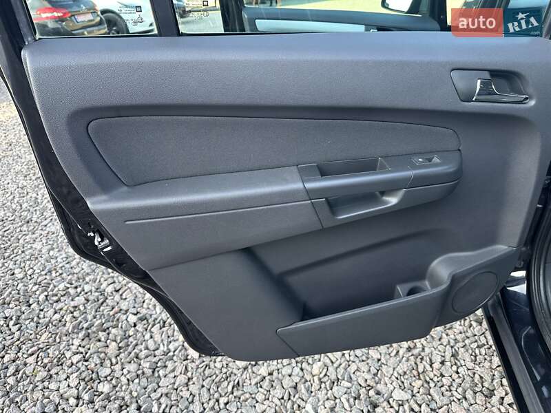 Минивэн Opel Zafira 2009 в Коростене фото 38 Минивэн Opel Zafira 2009 в Коростене