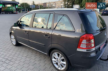 Минивэн Opel Zafira 2012 в 