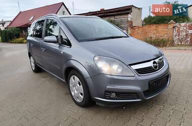Минивэн Opel Zafira 2007 в 