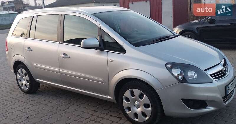 Opel Zafira 2012 Opel Zafira 2012