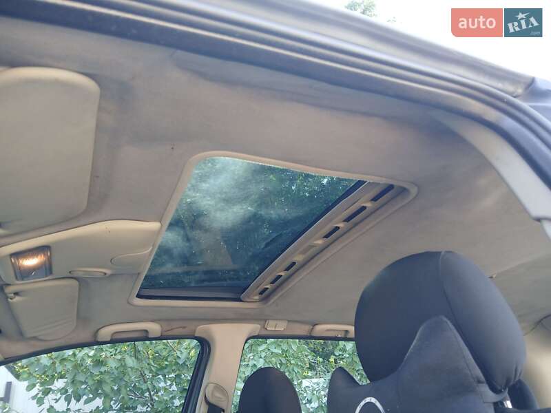 Мінівен Opel Zafira 2002 в Сновську