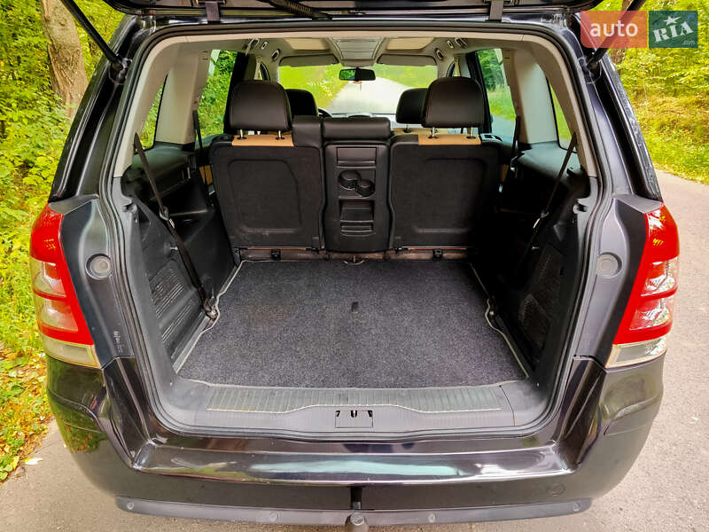 Мінівен Opel Zafira 2008 в Богородчанах