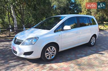Мінівен Opel Zafira 2011 в Миргороді