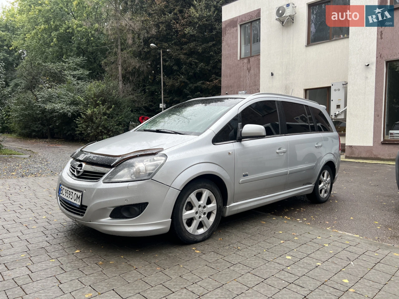 2010 Opel Zafira - мініатюра 20