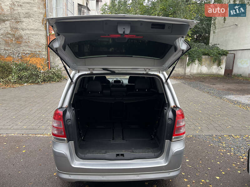 Минивэн Opel Zafira 2011 в Львове фото 8 Минивэн Opel Zafira 2011 в Львове