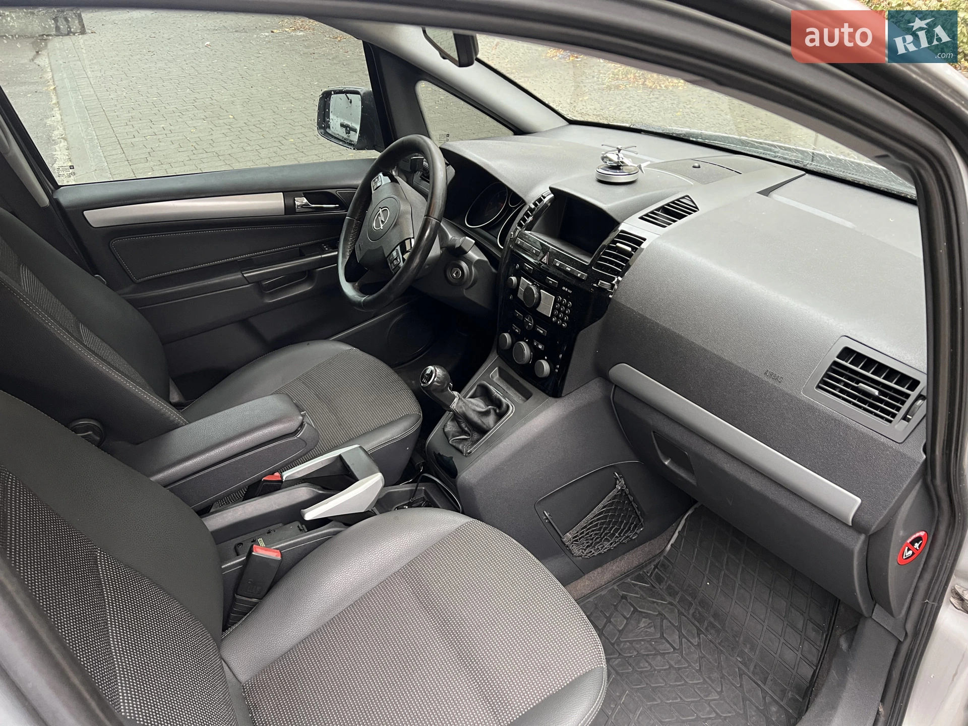 2011 Opel Zafira - мініатюра 13