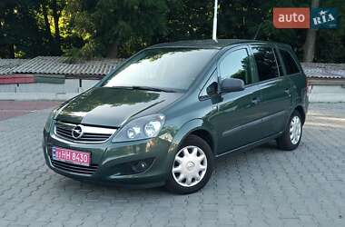Минивэн Opel Zafira 2010 в Виннице