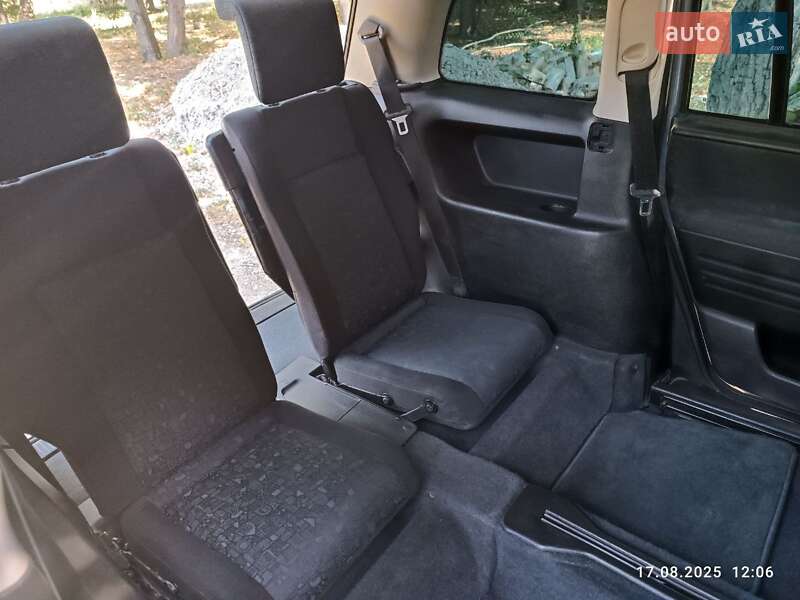Минивэн Opel Zafira 2000 в Днепре