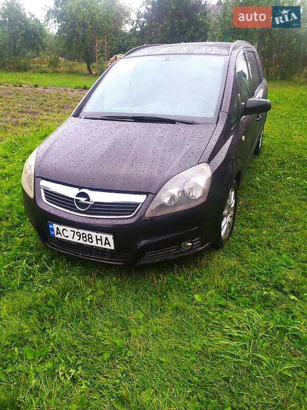Минивэн Opel Zafira 2007 в Ковеле