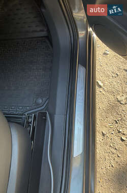 Мінівен Opel Zafira 2010 в 