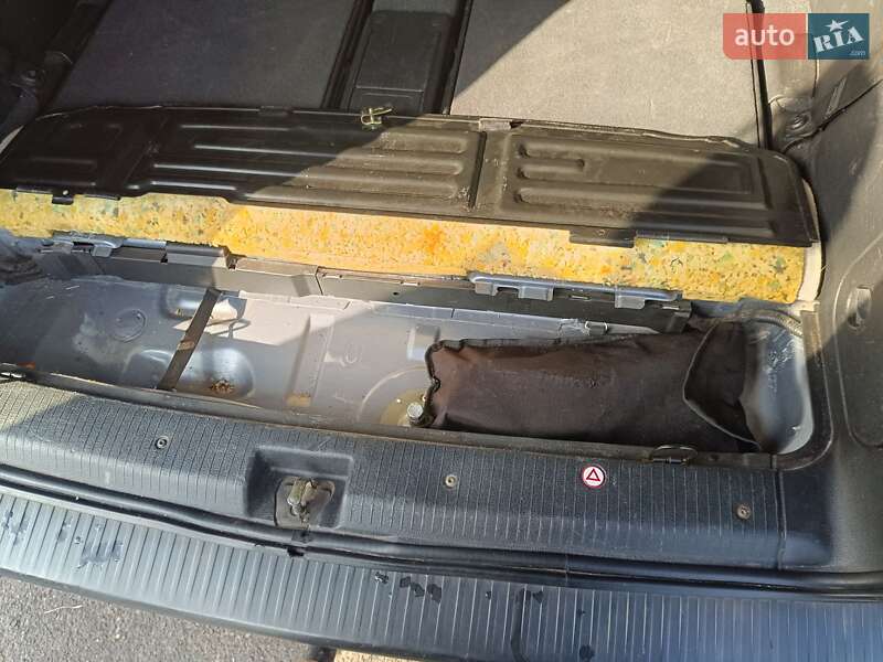 Минивэн Opel Zafira 2003 в Кривом Роге фото 11 Минивэн Opel Zafira 2003 в Кривом Роге