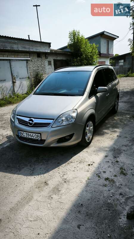 Opel Zafira 2008