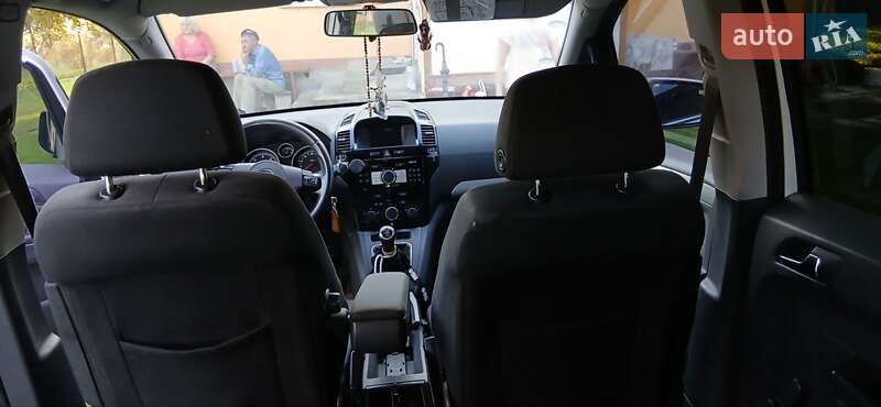Мінівен Opel Zafira 2011 в Дрогобичі