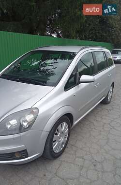 Минивэн Opel Zafira 2007 в 