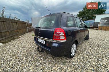 Минивэн Opel Zafira 2009 в 