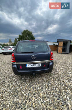 Минивэн Opel Zafira 2009 в 