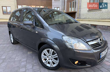 Минивэн Opel Zafira 2009 в 