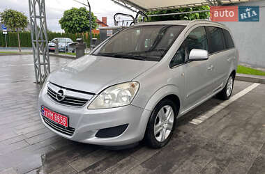 Мінівен Opel Zafira 2010 в Луцьку