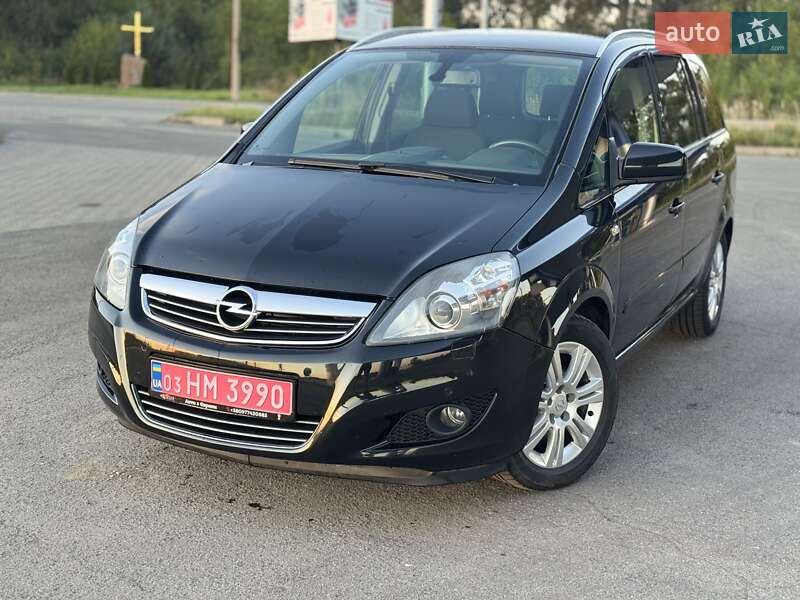 Мінівен Opel Zafira 2012 в Шепетівці
