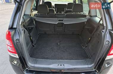 Минивэн Opel Zafira 2012 в 
