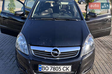 Мінівен Opel Zafira 2011 в Тернополі