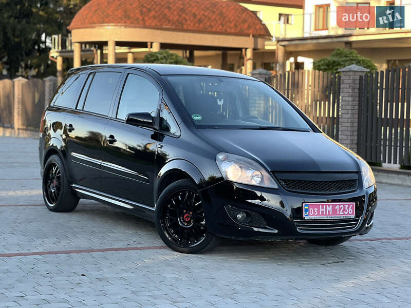 Мінівен Opel Zafira 2009 в Старокостянтинові