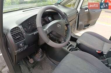 Минивэн Opel Zafira 2001 в 