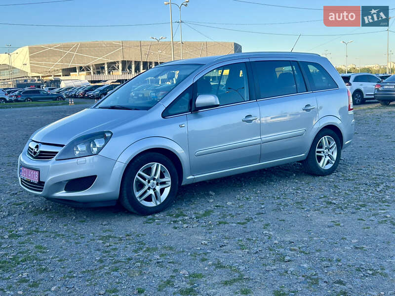 Минивэн Opel Zafira 2012 в Львове фото 10 Минивэн Opel Zafira 2012 в Львове