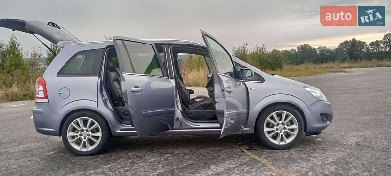 Мінівен Opel Zafira 2009 в Вінниці