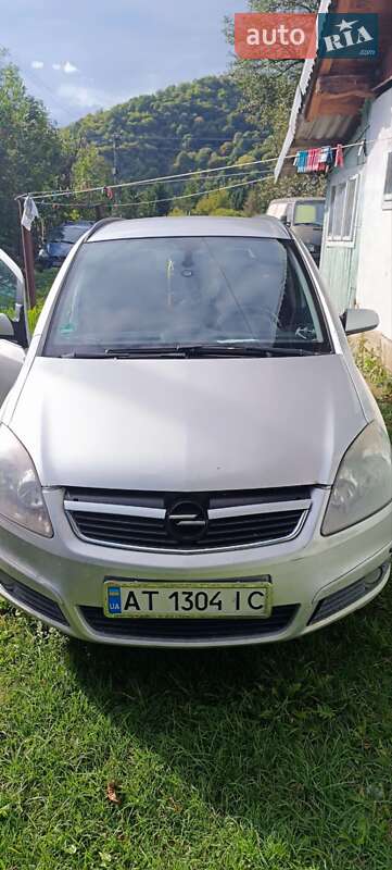 Мінівен Opel Zafira 2007 в Івано-Франківську фото 3 Мінівен Opel Zafira 2007 в Івано-Франківську