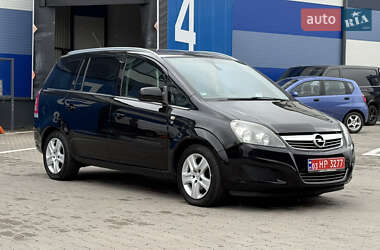 Минивэн Opel Zafira 2010 в Ровно