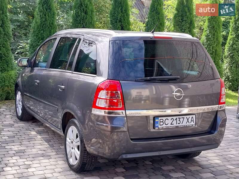 Мінівен Opel Zafira 2011 в Ходореві