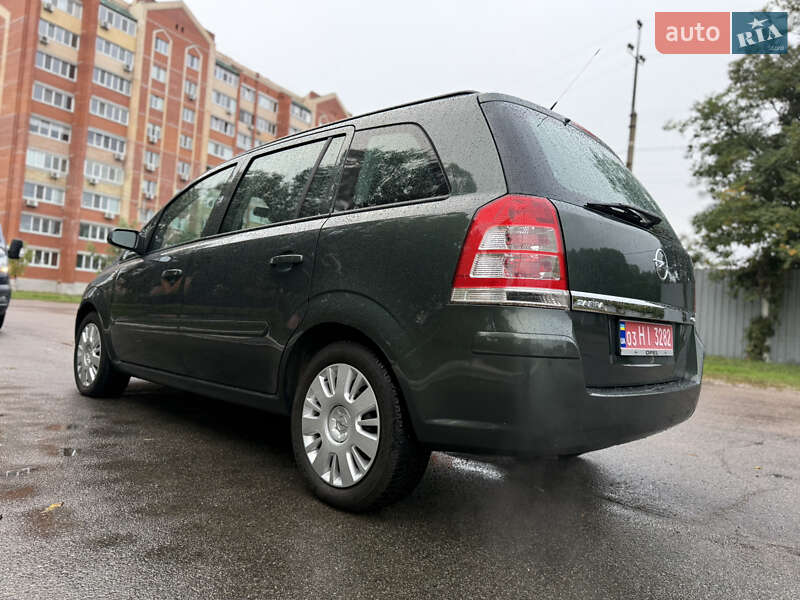 Opel Zafira 2009
