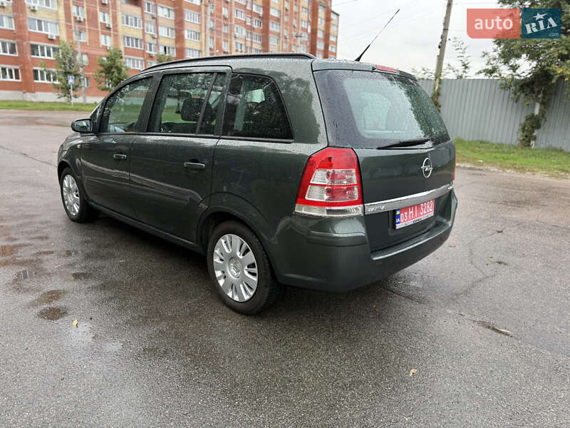 Opel Zafira 2009 Opel Zafira 2009